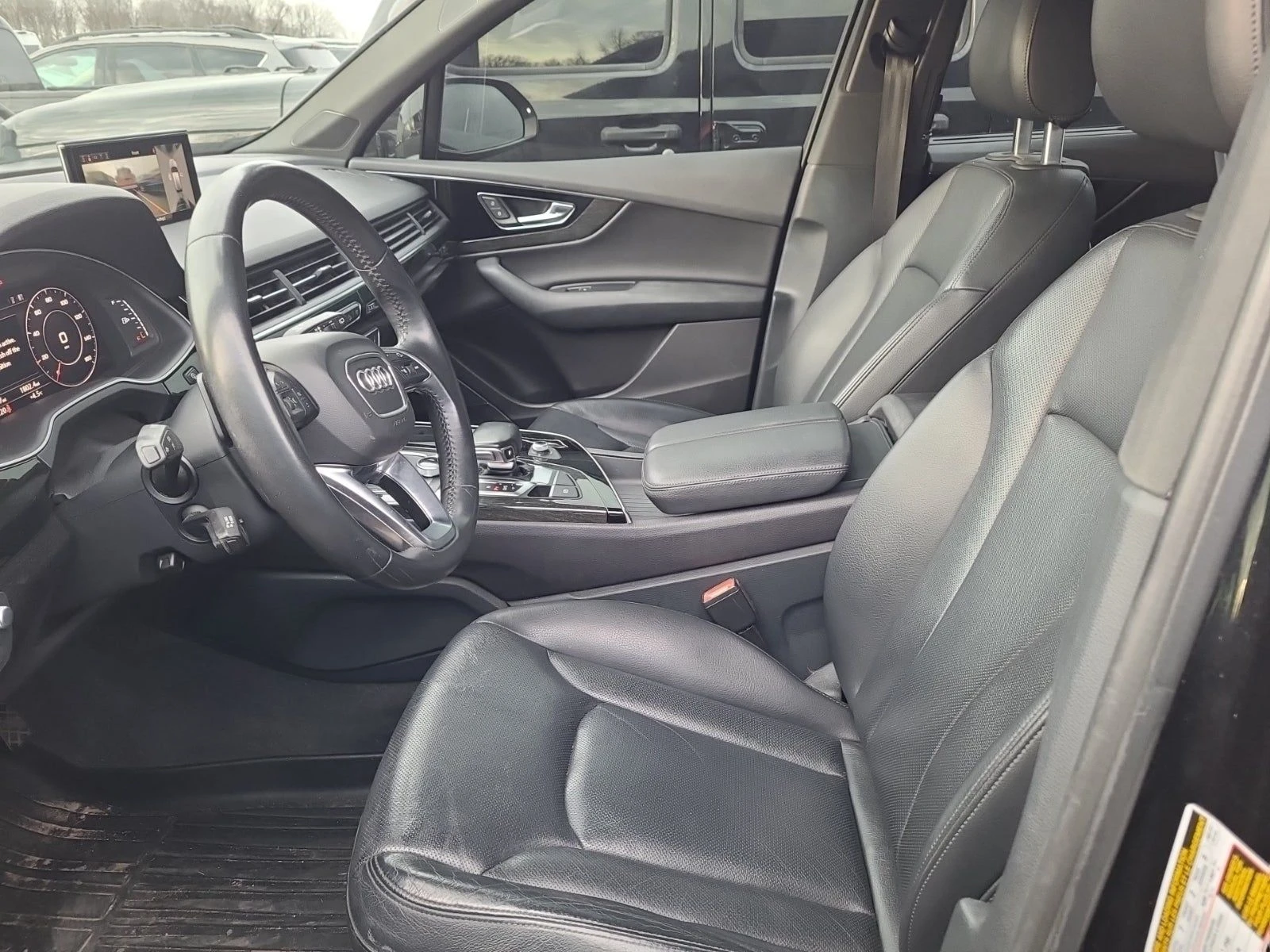 Audi Q7 PRESTIGE| PANO| ОБДУХВАНЕ| 360 КАМЕРИ| , снимка 11 - Автомобили и джипове - 54101458