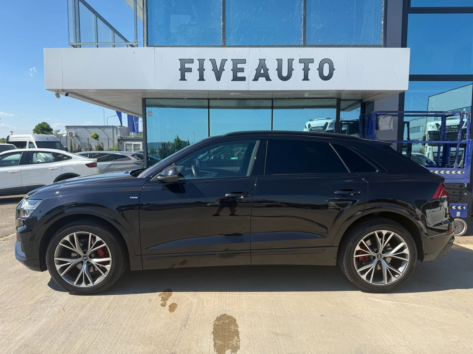 Audi Q8 / 82000КМ / S line / Acc / B&O / 360 / Pano / , снимка 4 - Автомобили и джипове - 55000546