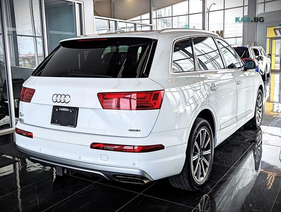 Audi Q7  Komfort * АвтоКредит * (ЦЕНА ДО БГ), снимка 5 - Автомобили и джипове - 55052567