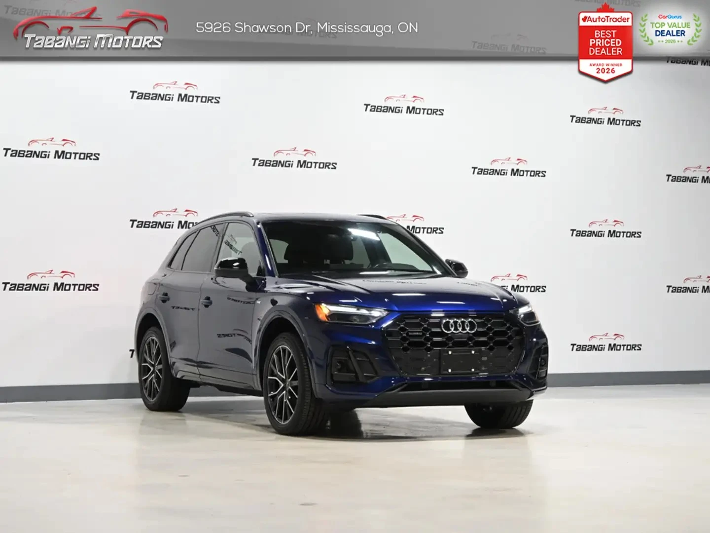 Audi Q5 S-Line Black Optic Автокредит Цена до България, снимка 2 - Автомобили и джипове - 56195504