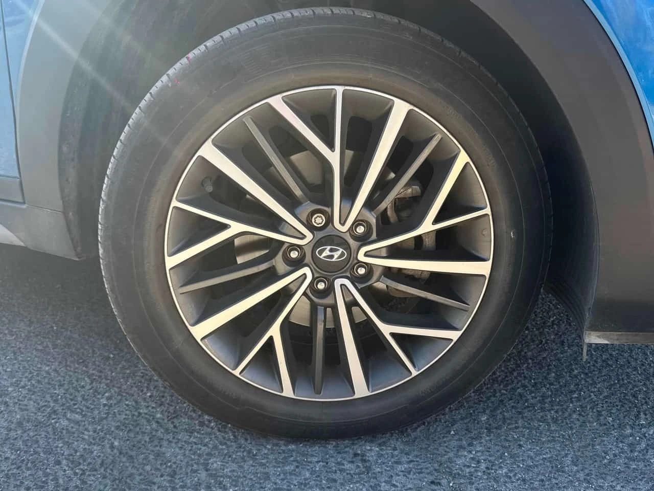 Hyundai Tucson * Luxury * CARFAX * ����� �� ����������� | Mobile.bg � ����������� 7