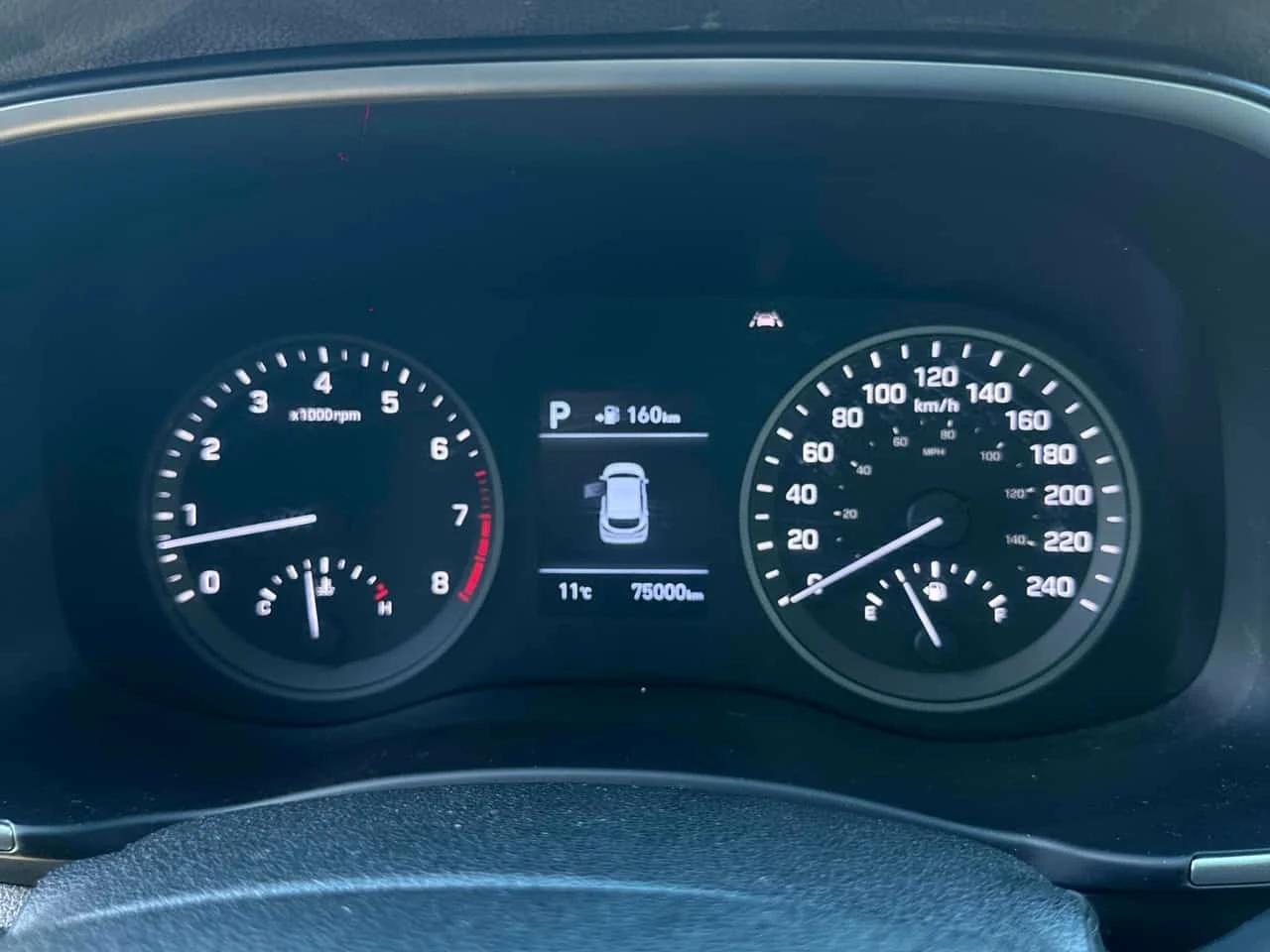 Hyundai Tucson * Luxury * CARFAX * ����� �� ����������� | Mobile.bg � ����������� 8