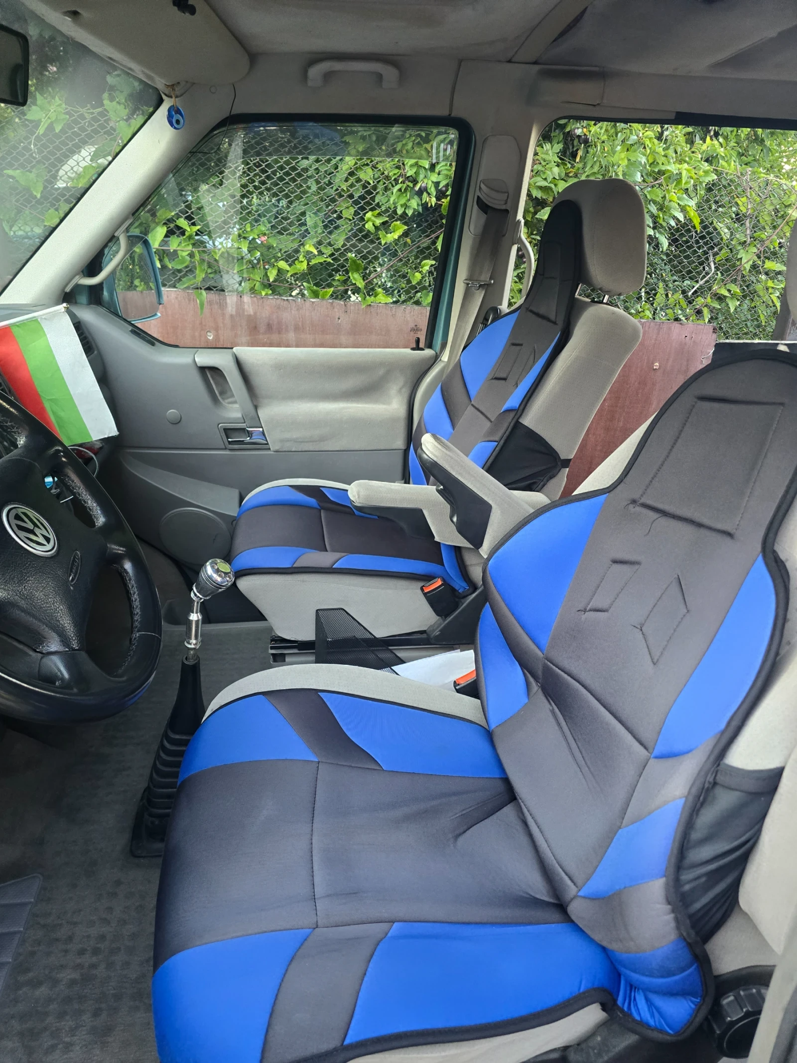 VW Caravelle T4, снимка 9 - Бусове и автобуси - 55513353