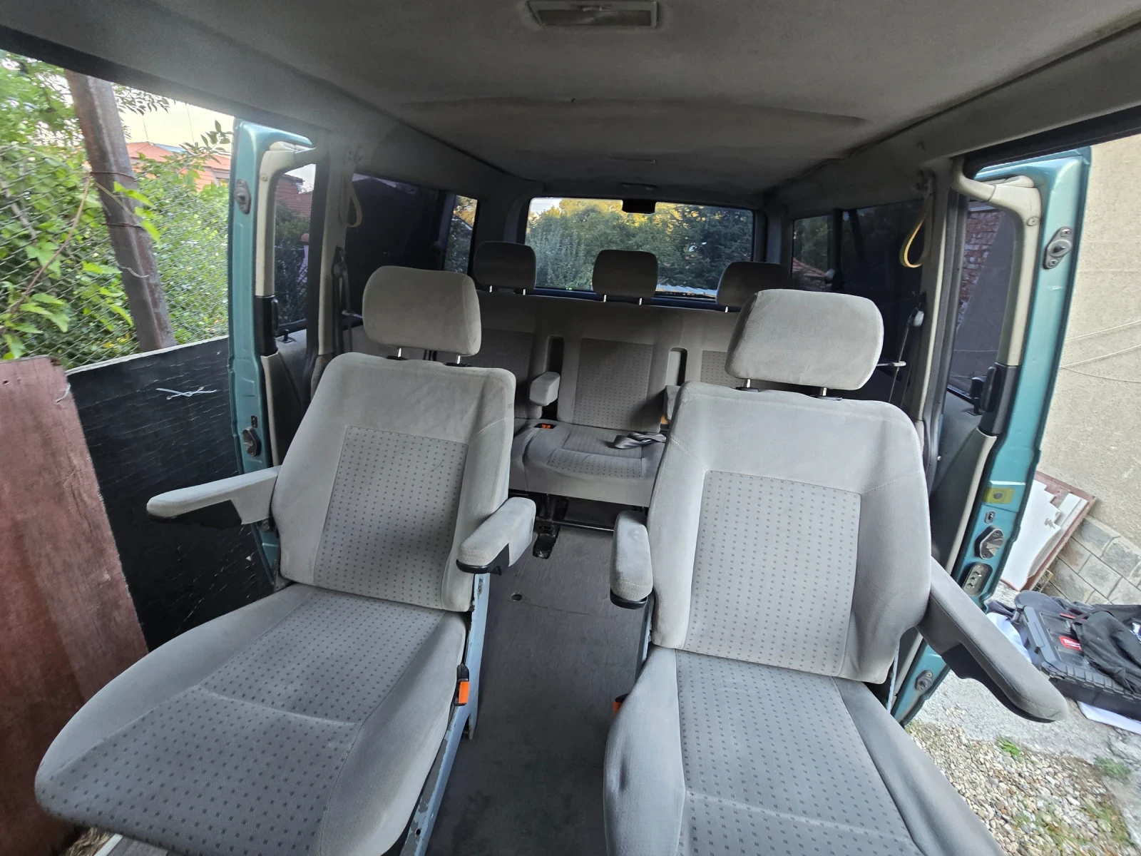 VW Caravelle T4, снимка 10 - Бусове и автобуси - 55513353