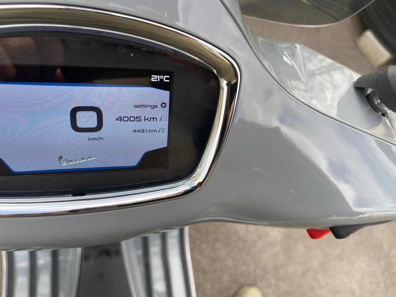 Vespa GTS GTS 300 Supertech - изображение 8