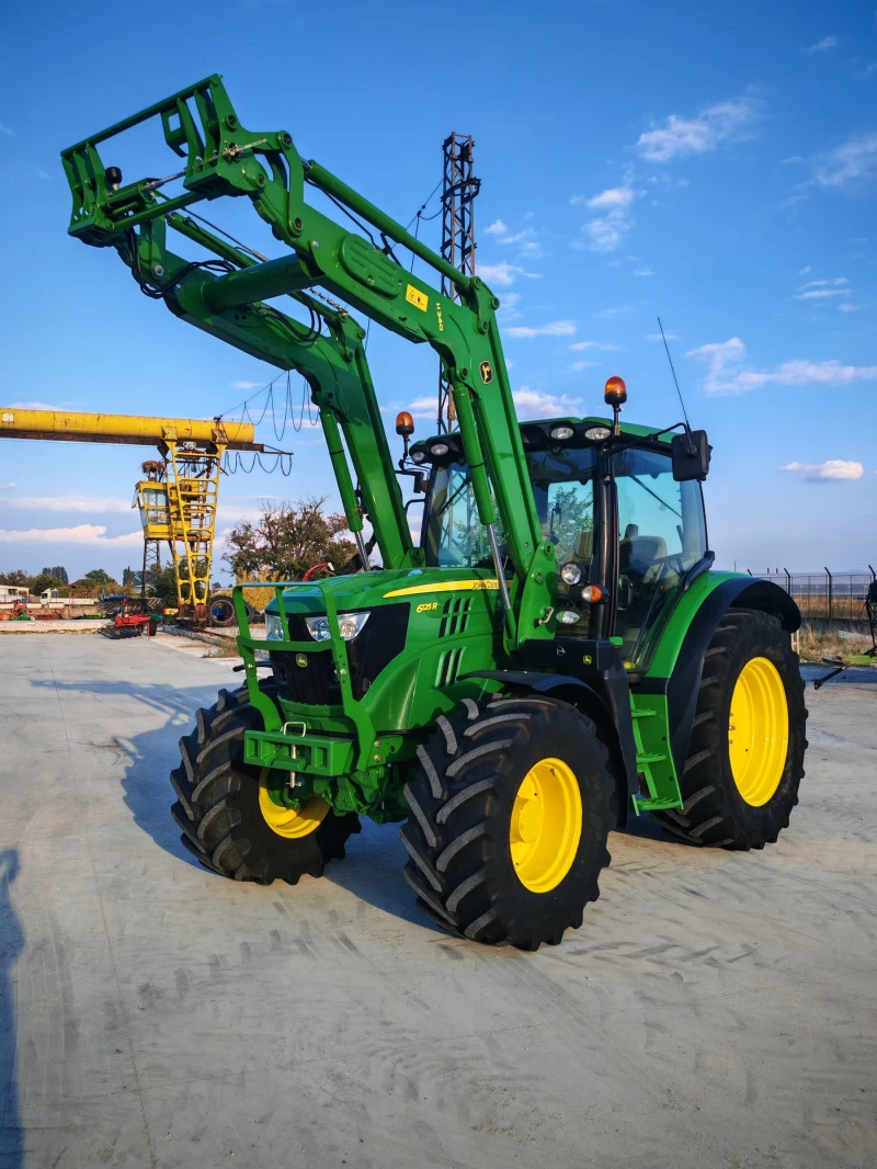 Трактор John Deere 6125R лизинг с първоначална вноска 20 %