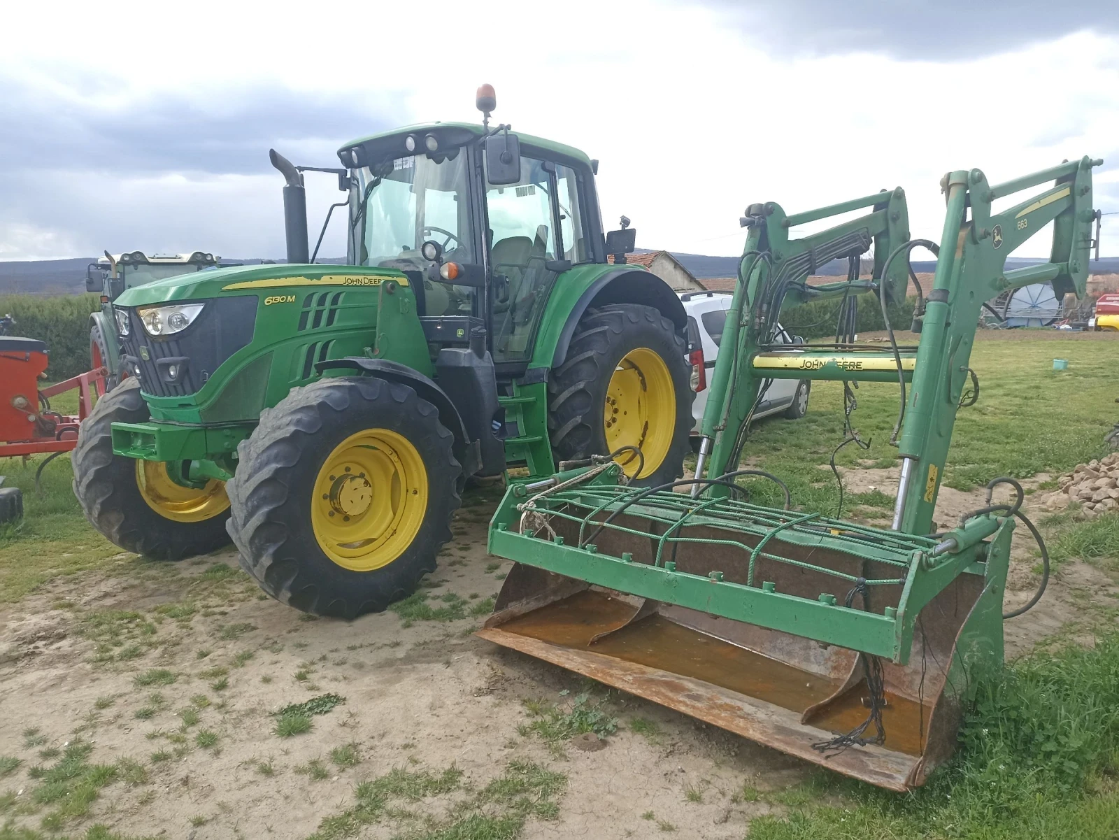 Трактор John Deere 6130 M
