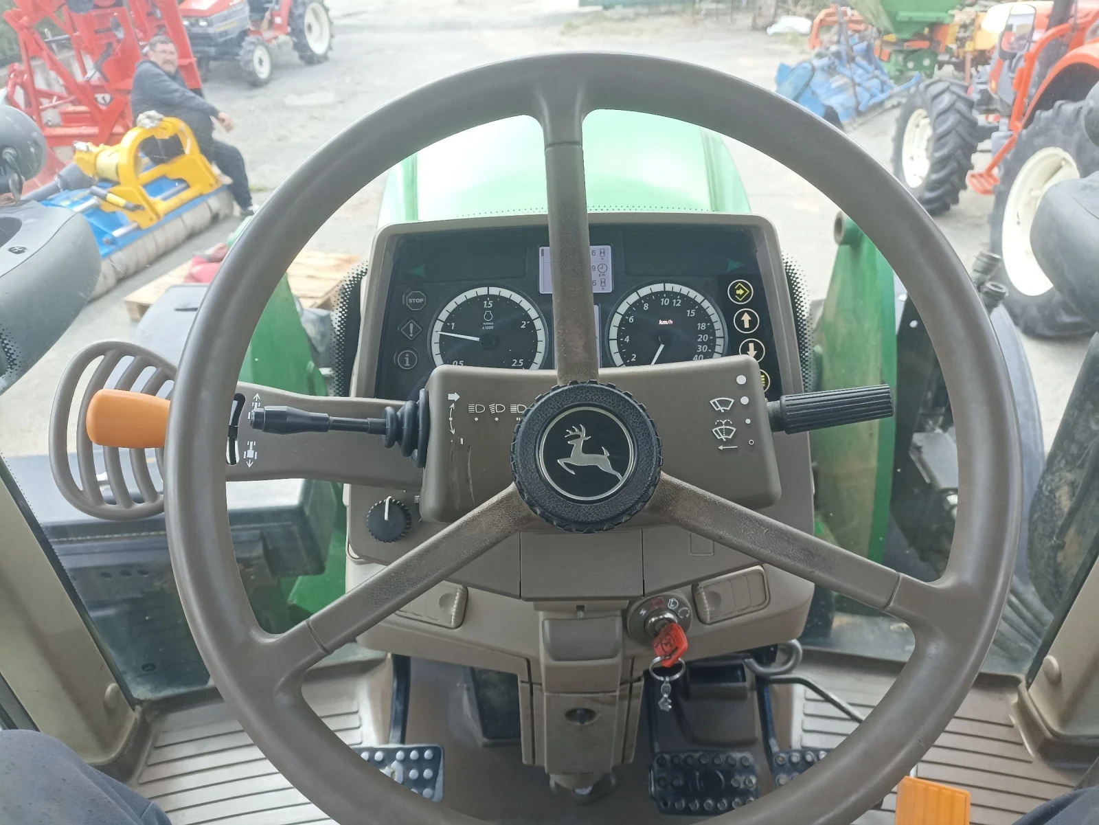Трактор John Deere 6130 M, снимка 14 - Селскостопанска техника - 54362785