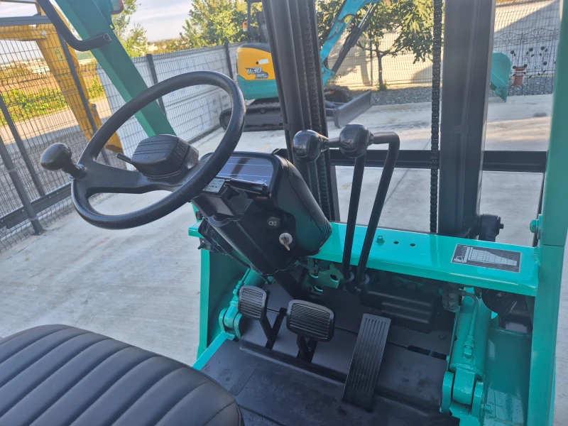 Мотокар Mitsubishi АВТОМАТ /  ПЕРФЕКТЕН !, снимка 11 - Индустриална техника - 49458950