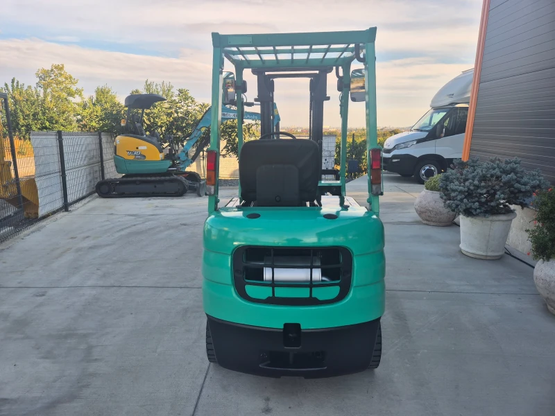 Мотокар Mitsubishi АВТОМАТ /  ПЕРФЕКТЕН !, снимка 4 - Индустриална техника - 49458950