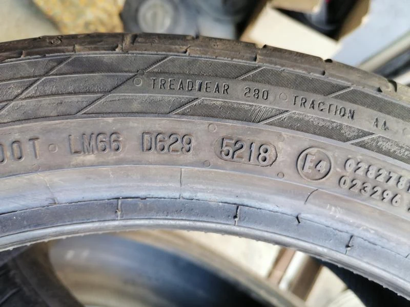 Гуми Летни 245/40R19, снимка 8 - Гуми и джанти - 31638525