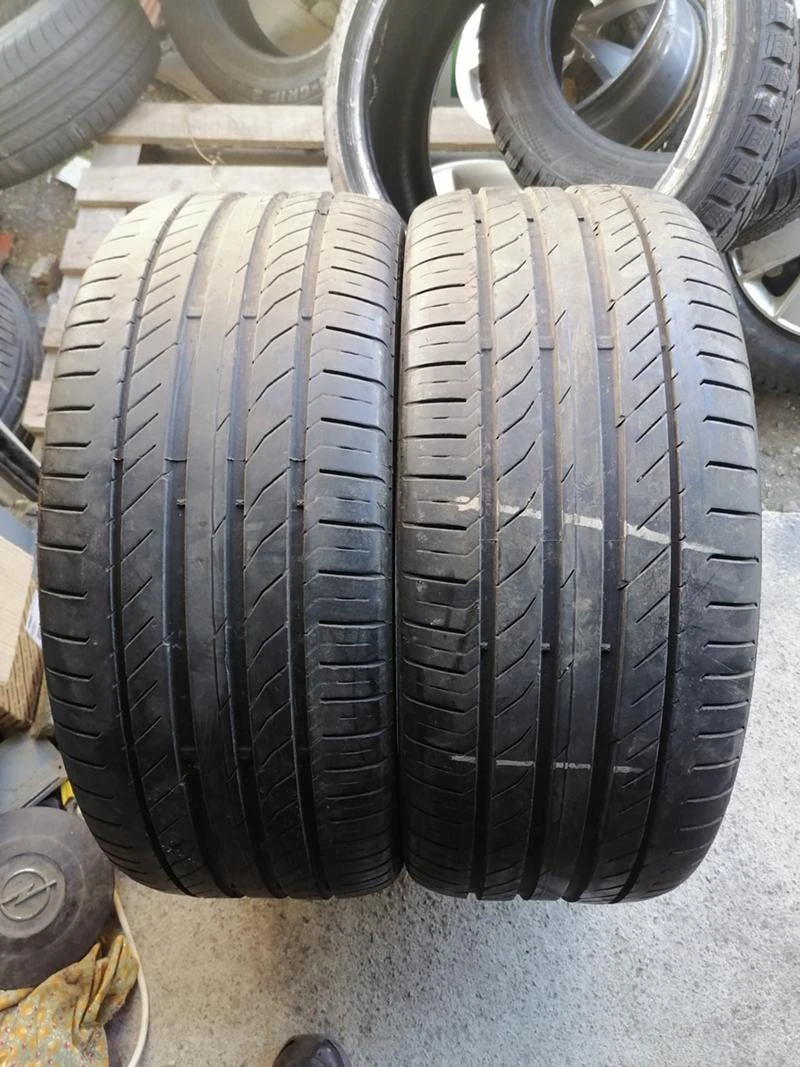 Гуми Летни 245/40R19, снимка 1 - Гуми и джанти - 31638525