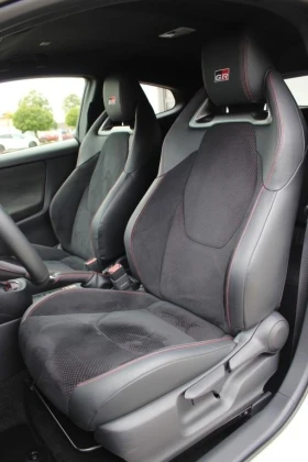 Toyota Yaris GR-FOUR LED CAMERA KEYLESS ACC, снимка 7