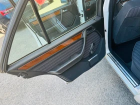 Mercedes-Benz 124 200 , снимка 9