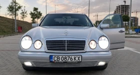 Mercedes-Benz E 200 Е200 УНИКАТ ! ТОП СЪСТОЯНИЕ ОБСЛУЖЕН без забележки, снимка 6
