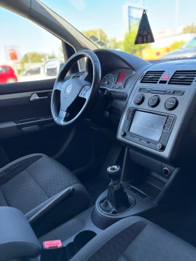 VW Touran 2.0 TDI 140  | Mobile.bg    13