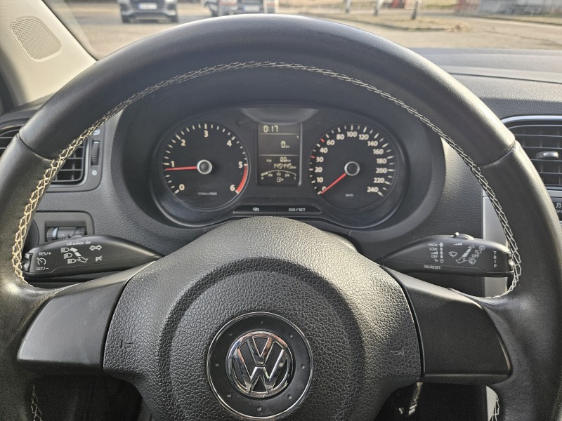 VW Polo 1.2 TDI TOP, снимка 13 - Автомобили и джипове - 43671147