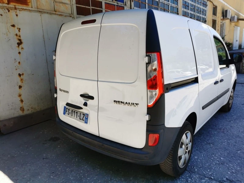 Renault Kangoo 1.5dci, 95к.с., 6ск., навигация, камера, N1, снимка 4 - Автомобили и джипове - 46114574