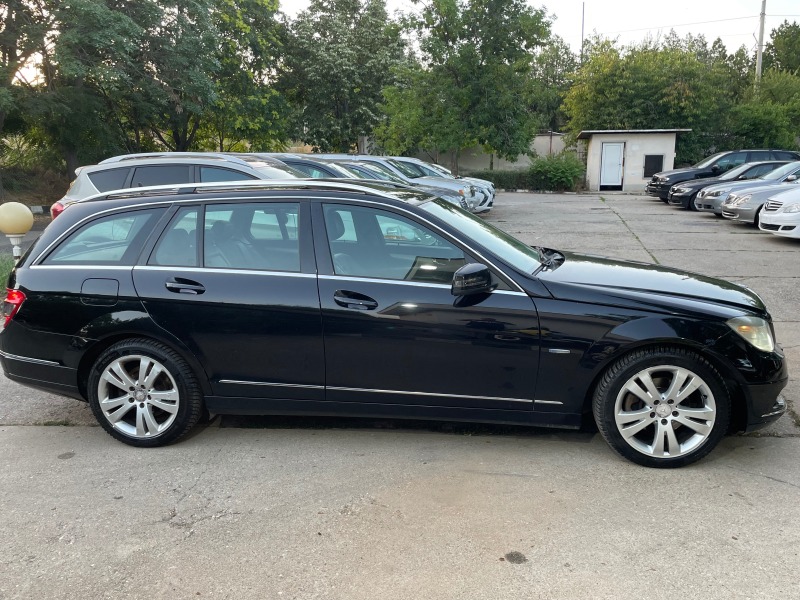 Mercedes-Benz C 220 Автоматик, снимка 7 - Автомобили и джипове - 46517956