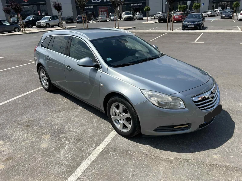 Opel Insignia, снимка 2 - Автомобили и джипове - 47123357