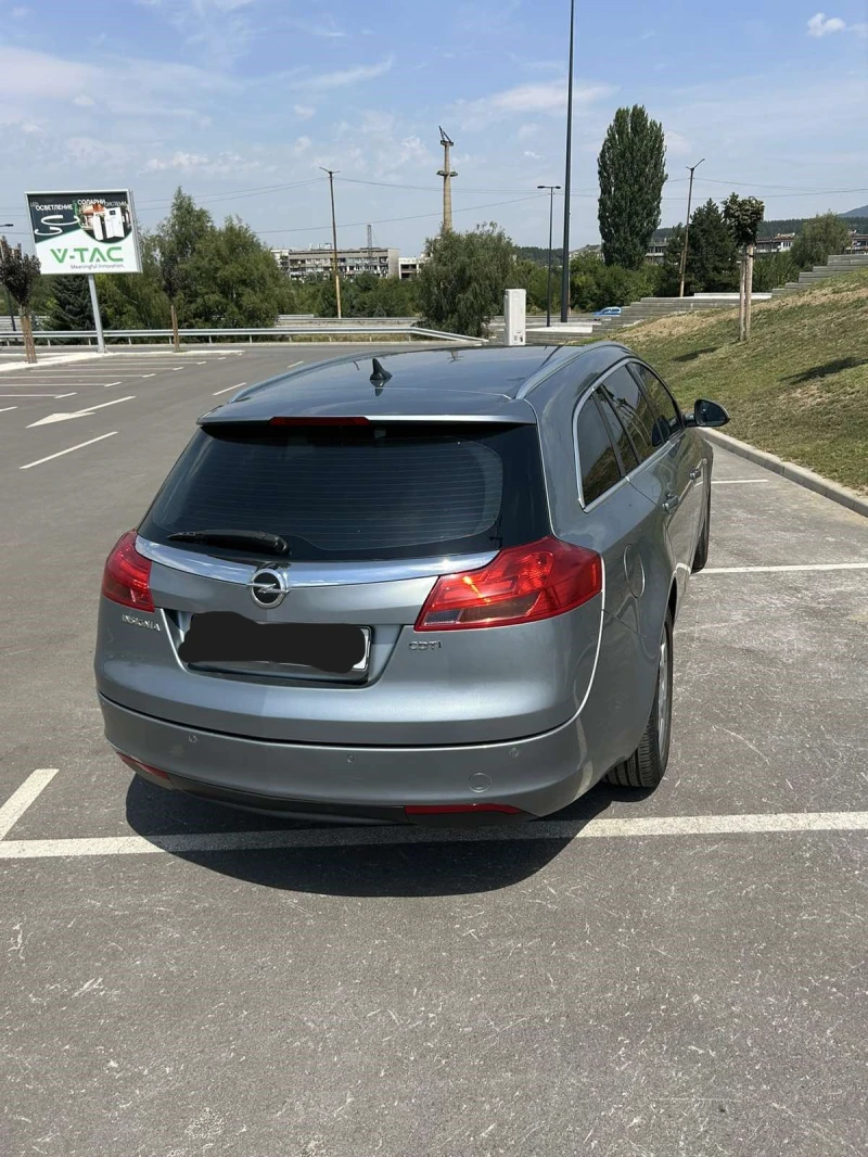 Opel Insignia, снимка 4 - Автомобили и джипове - 47538714