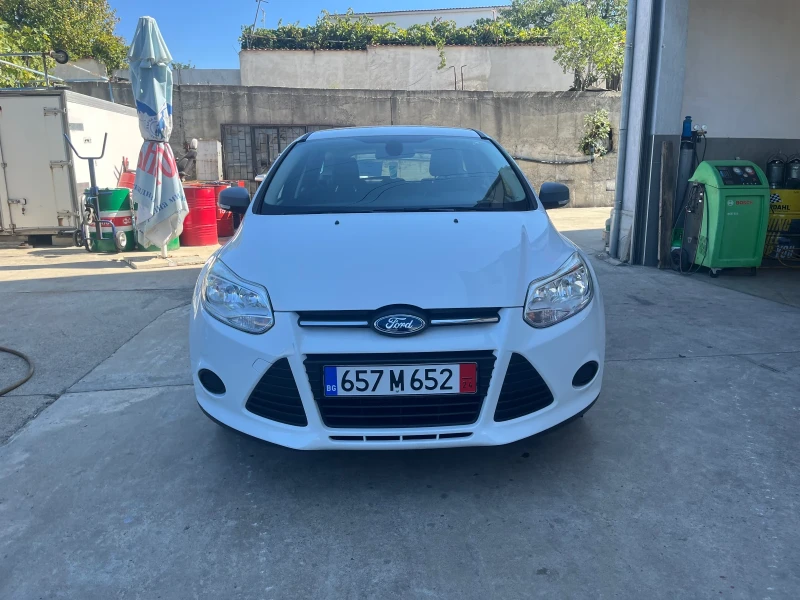 Ford Focus 1.0i Turbo 100 к.с., снимка 2 - Автомобили и джипове - 47369493