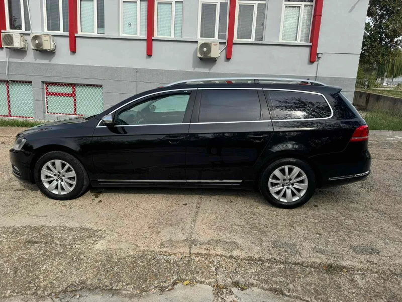 VW Passat B-7  2.0 TDI, снимка 4 - Автомобили и джипове - 48174730