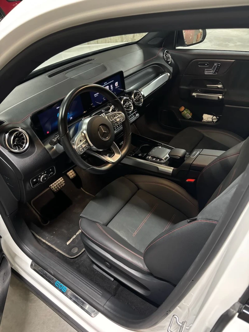 Mercedes-Benz EQB 300 4MATIC AMG, снимка 9 - Автомобили и джипове - 52486347
