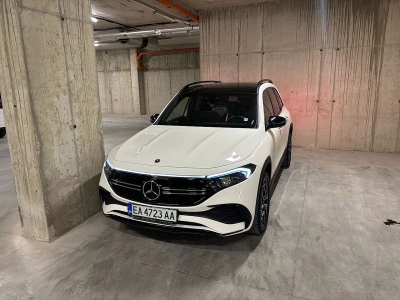 Mercedes-Benz EQB 300 4MATIC AMG, снимка 2 - Автомобили и джипове - 52486347