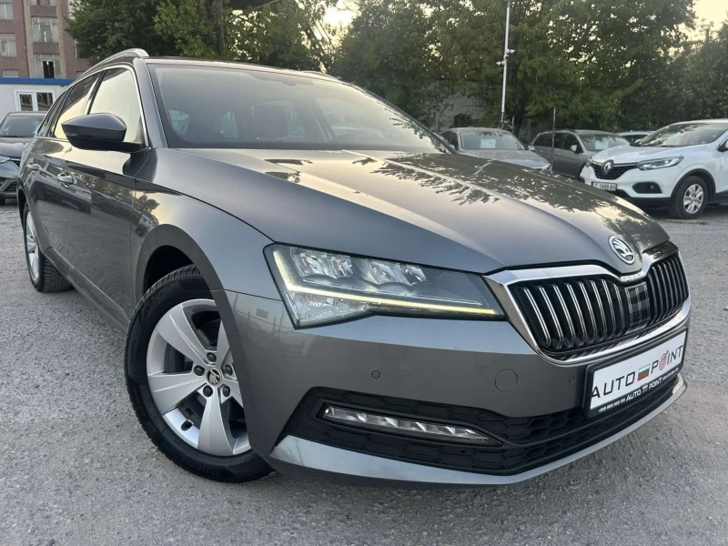 Skoda Superb 2.0 TDI 150 * DSG * ACC * VIRTUAL* PANORAMA * CAM*, снимка 3 - Автомобили и джипове - 51350932