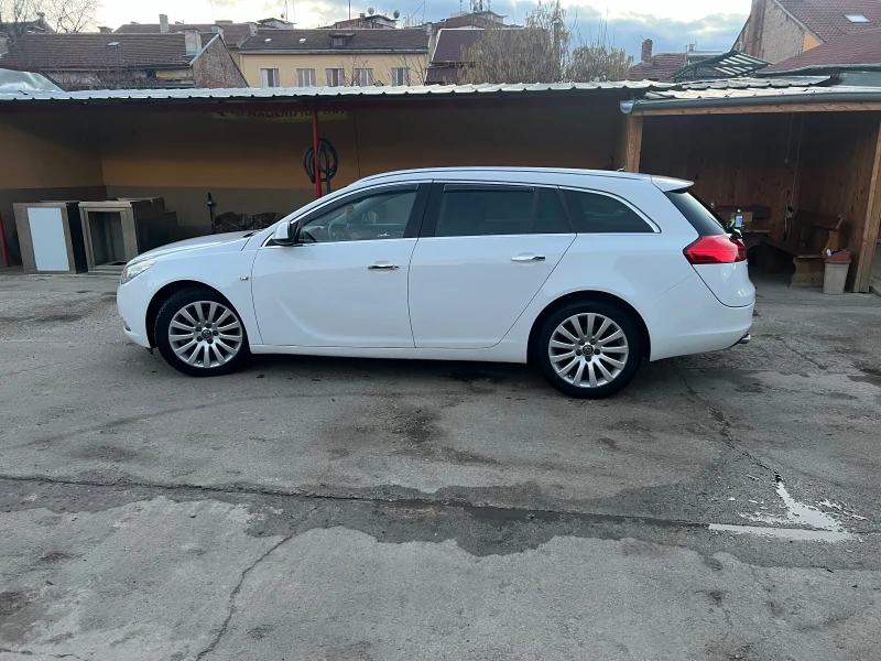Opel Insignia Спешно !!! Коментар в рамките на разумното , снимка 2 - Автомобили и джипове - 52533210