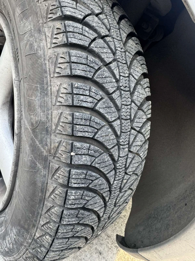 VW Polo 1.4, снимка 8 - Автомобили и джипове - 53141414