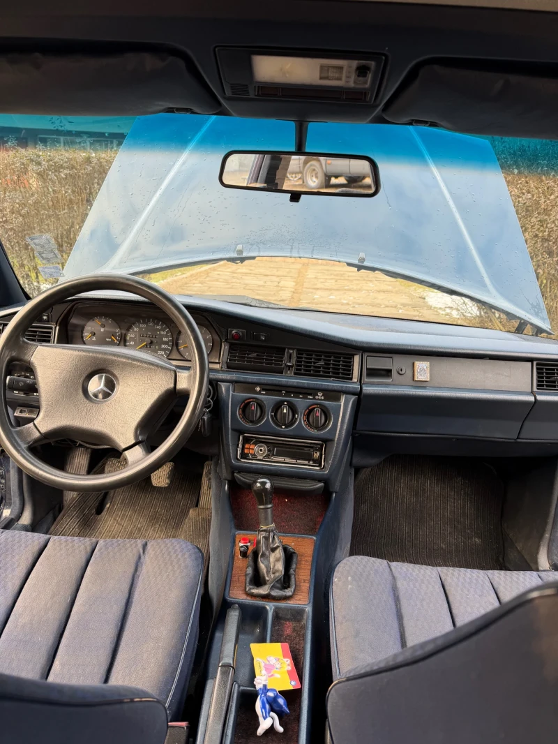 Mercedes-Benz 190, снимка 8 - Автомобили и джипове - 53154904