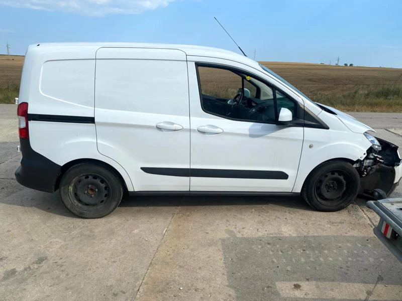 Ford Courier 1.5 TDCI, снимка 4 - Автомобили и джипове - 29600619