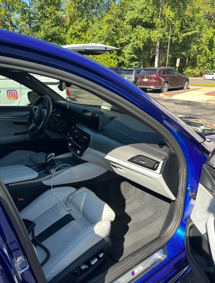 BMW M5 COMPETITION С РЕГИСТРАЦИЯ & АВТО КРЕДИТ - изображение 5