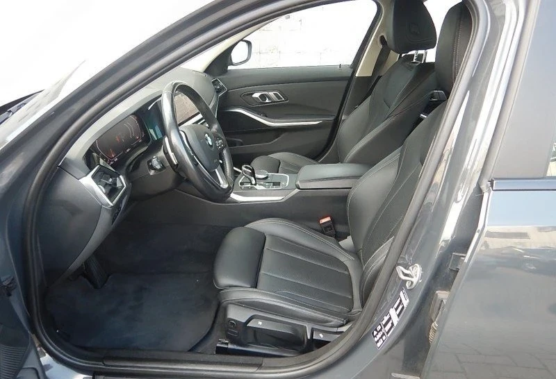 BMW 320 xDrive * 58000 км * Virtual * DavitGrau Individual, снимка 6 - Автомобили и джипове - 54445405