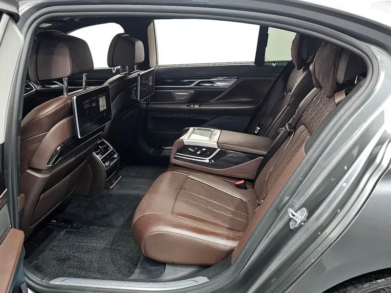 BMW 730 Ld xDrive M Sports - САМО 30% АВАНС, снимка 11 - Автомобили и джипове - 55845255