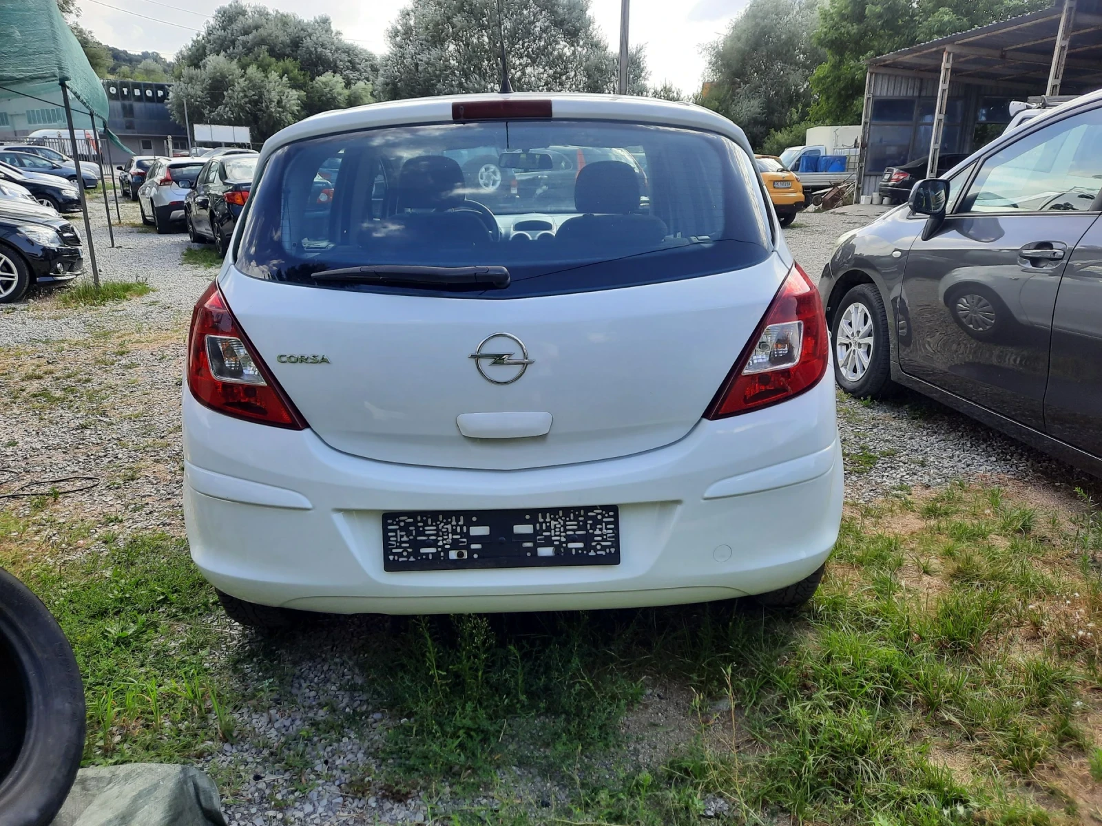 Opel Corsa 1 4i 90 к.с. - изображение 4