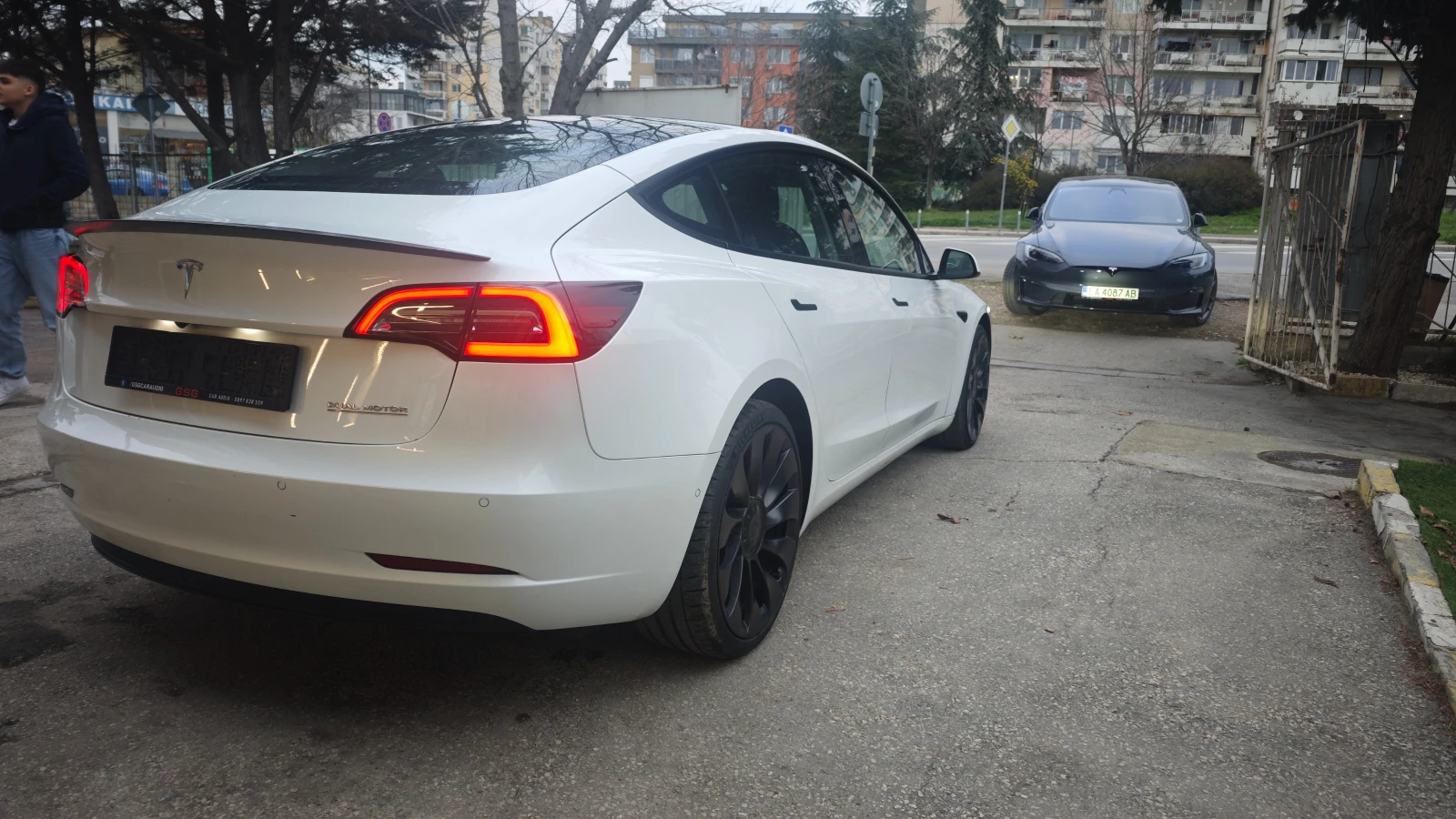 Tesla Model 3 Performance | Mobile.bg � ����������� 5