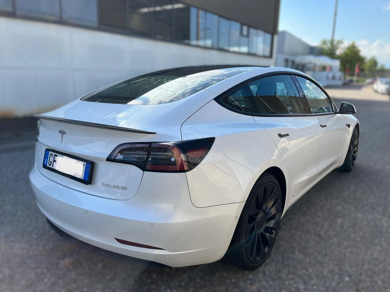 Tesla Model 3 Performance - изображение 4
