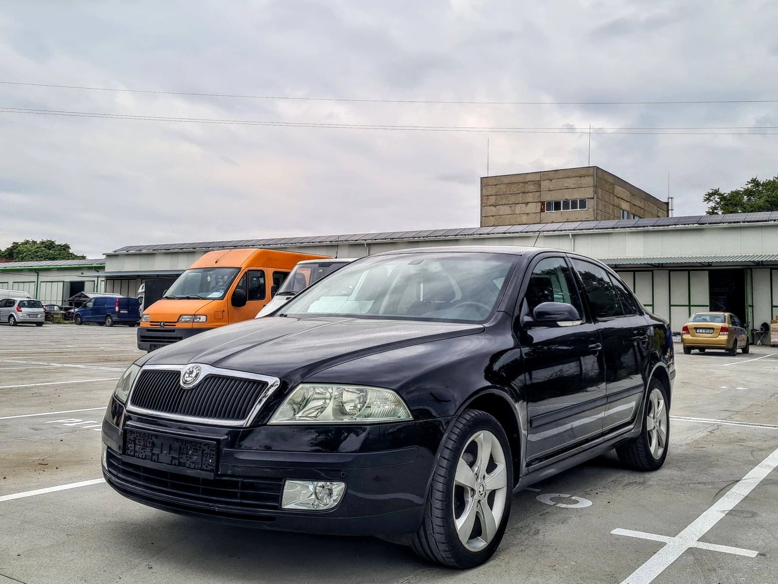 Skoda Octavia 1.9 D 105 к.с. ПАРКТРОНИЦИ НАВИГАЦИЯ ТЕМПОМАТ - изображение 2
