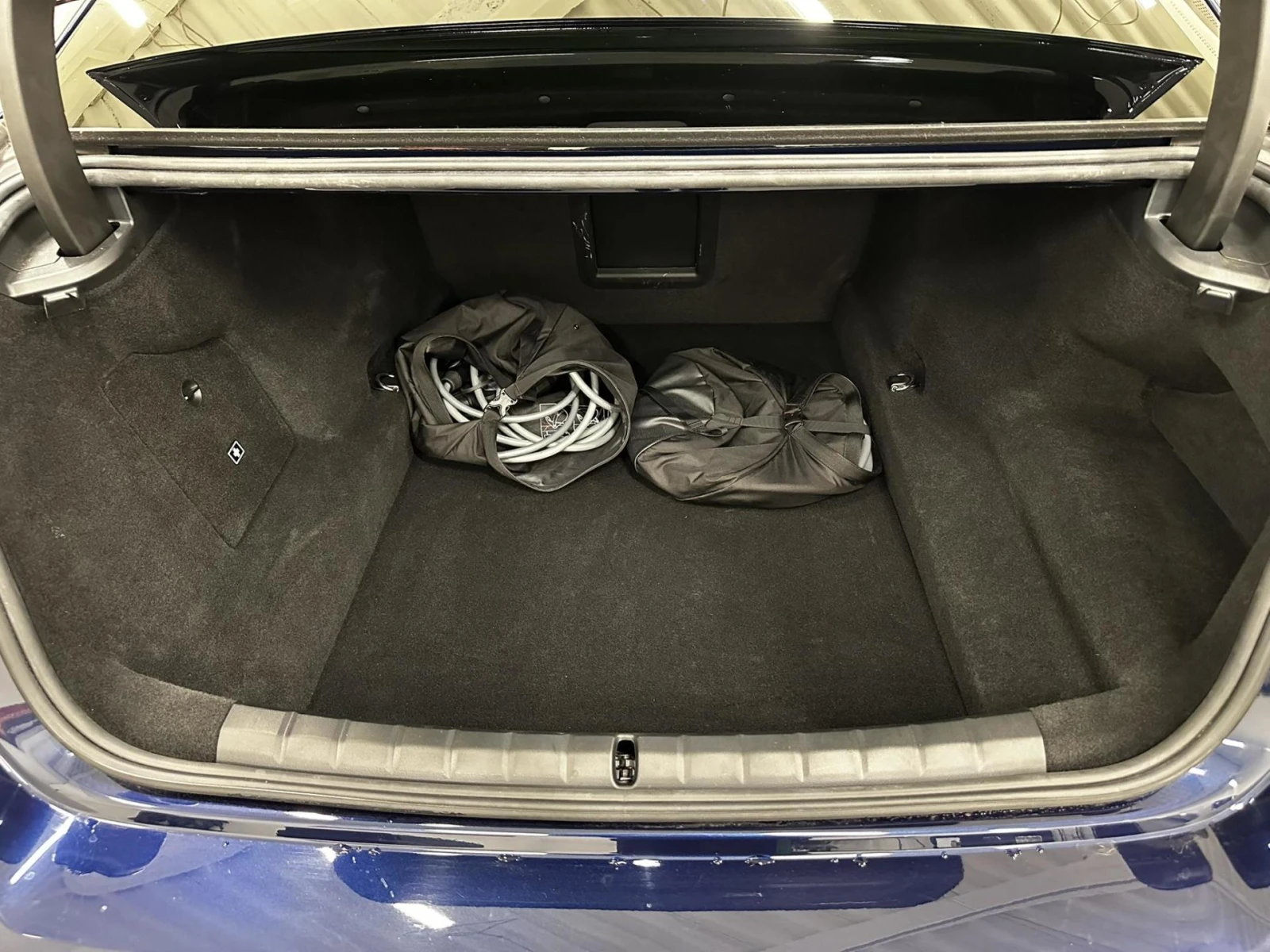 BMW 760 e xDrive M-Sport - изображение 10