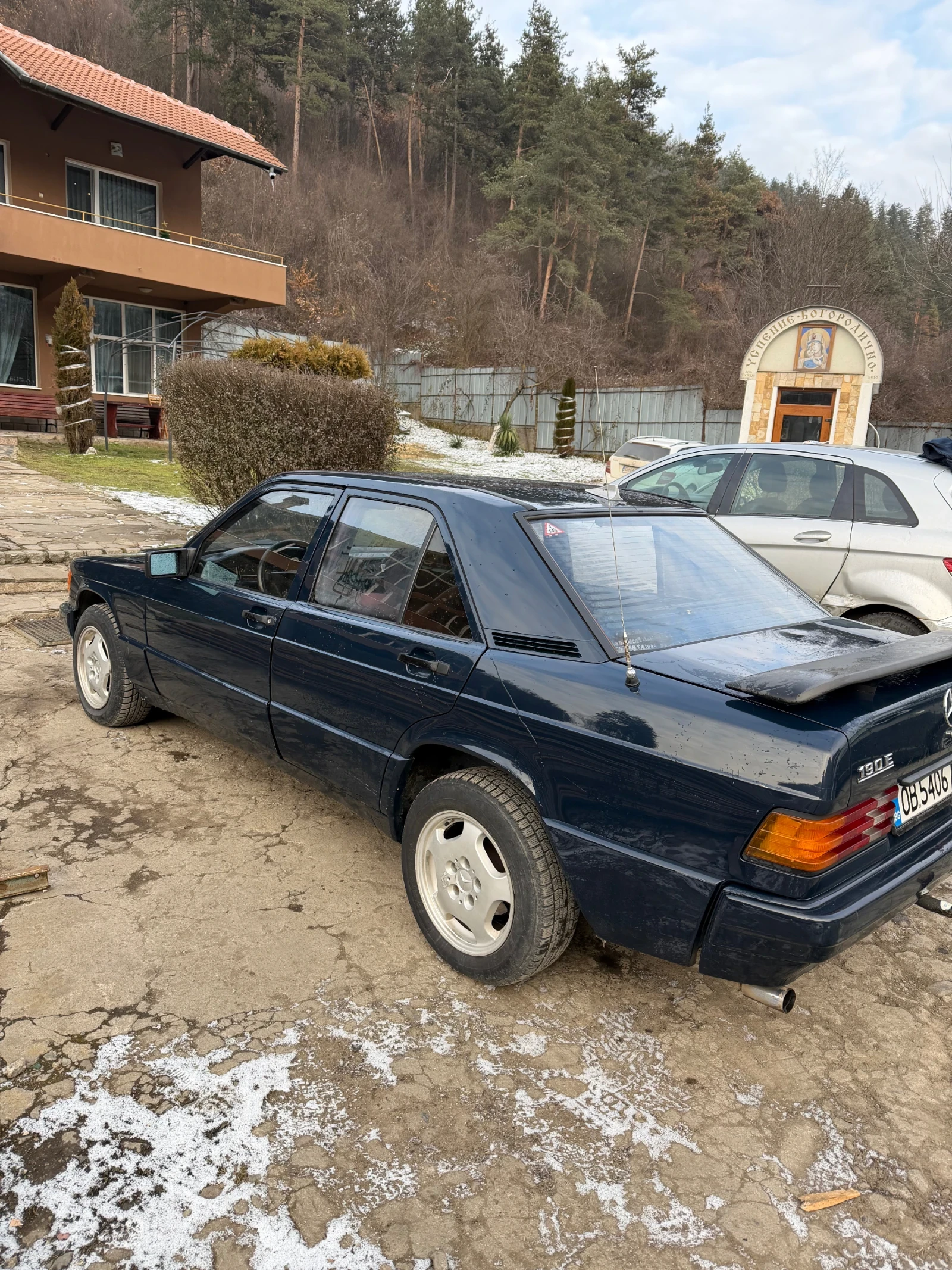 Mercedes-Benz 190  - изображение 5