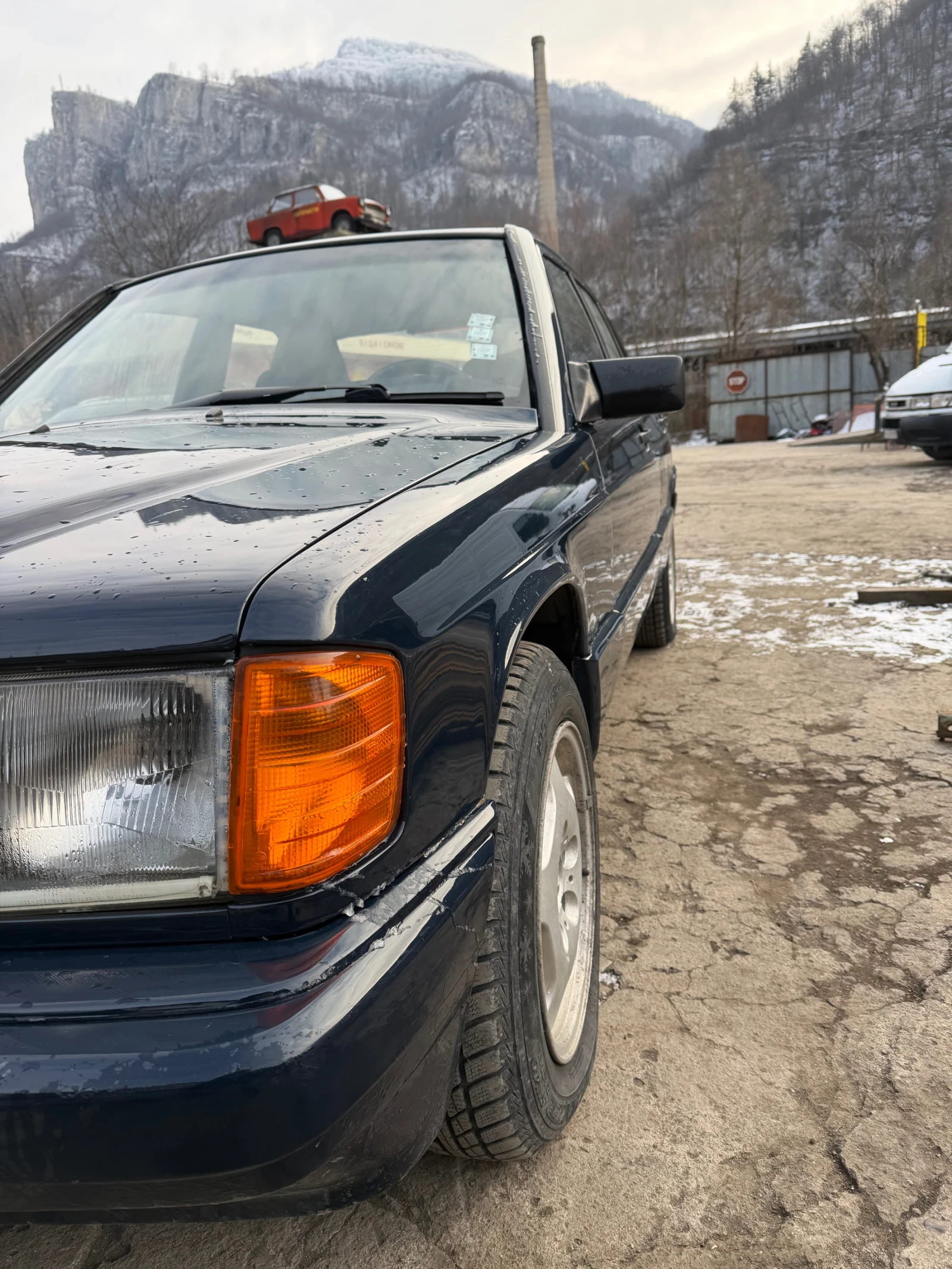 Mercedes-Benz 190  - изображение 2