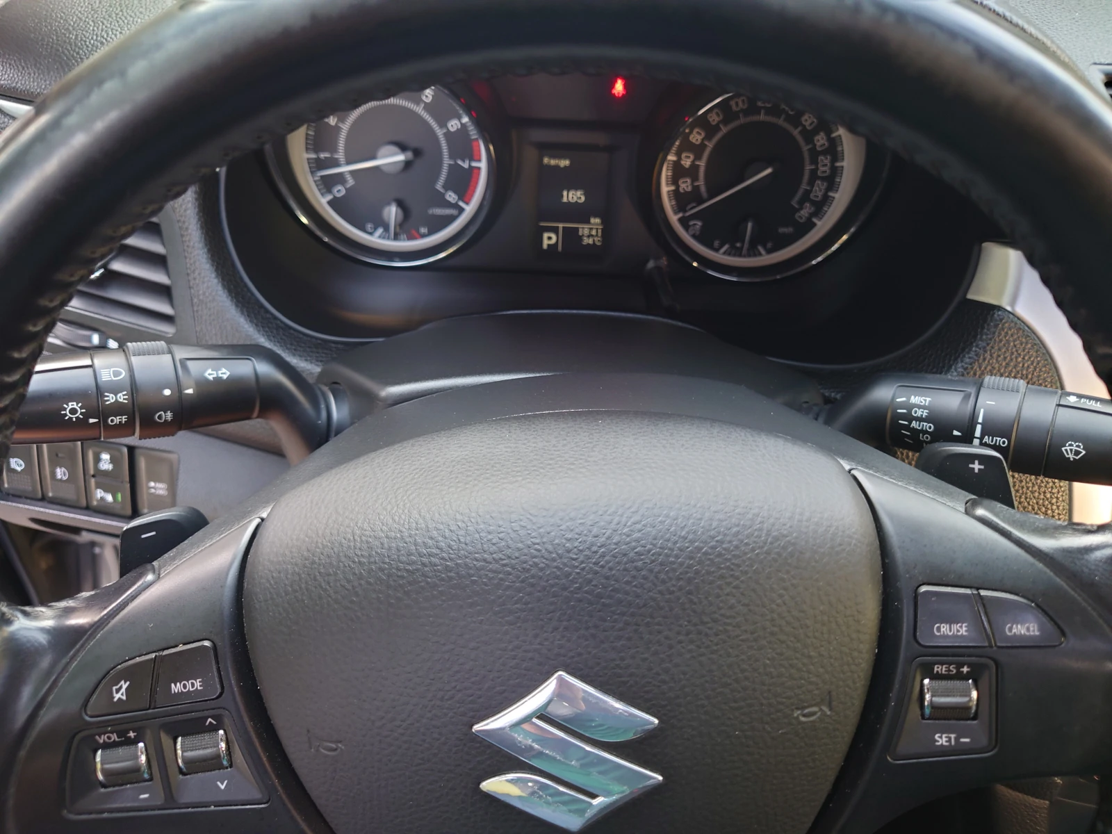 Suzuki Kizashi 2.4/4x4 | Mobile.bg � ����������� 9