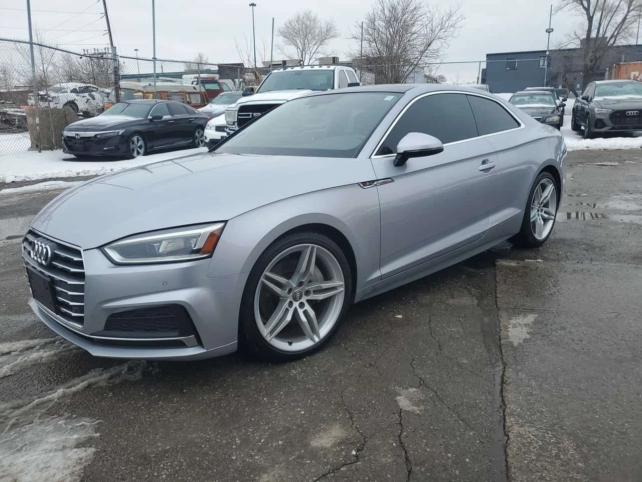 Audi A5 * Progressiv* CARFAX * ��� �����* �������*  | Mobile.bg � ����������� 1