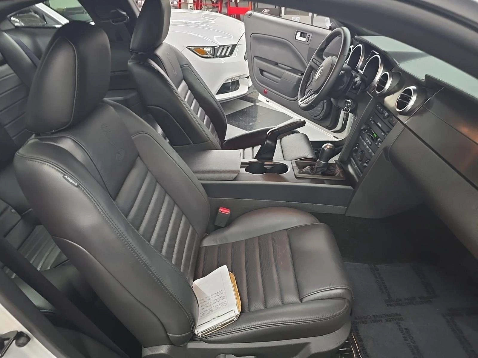 Ford Mustang Shelby GT500 * 1096км* , снимка 12 - Автомобили и джипове - 53920067