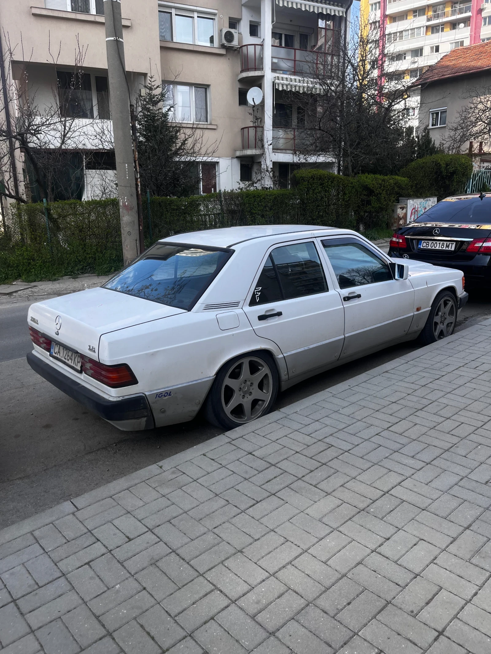 Mercedes-Benz 190 1.8 LPG, снимка 5 - Автомобили и джипове - 54043646