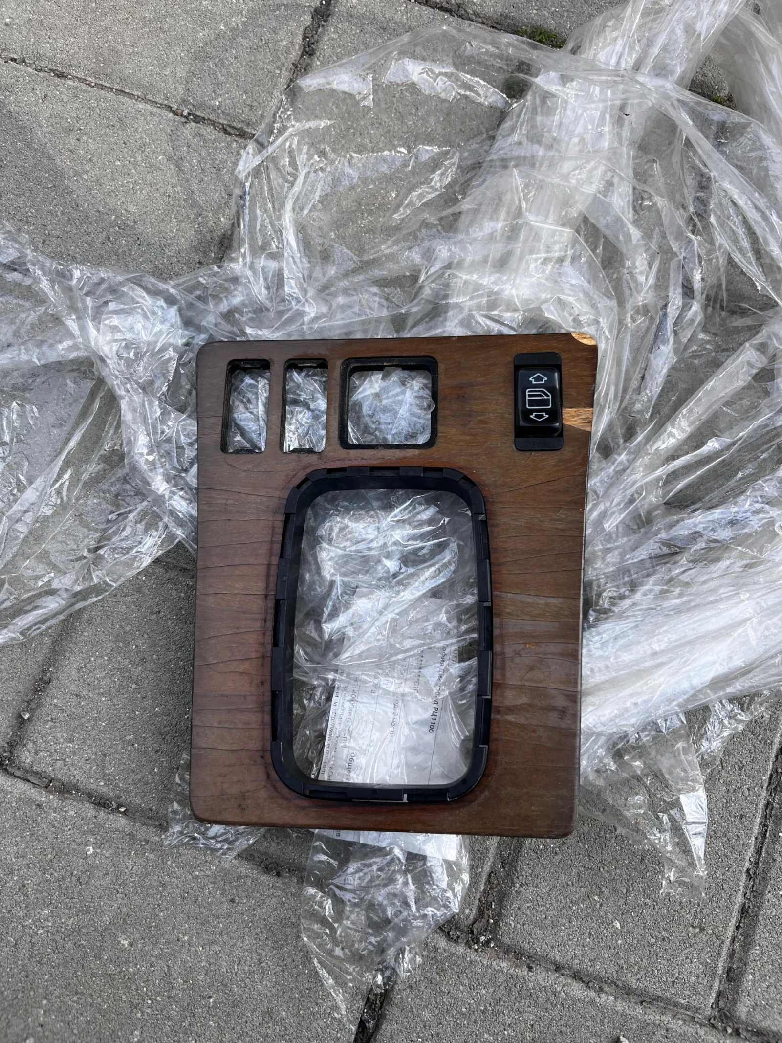 Mercedes-Benz 190 1.8 LPG, снимка 10 - Автомобили и джипове - 54043646