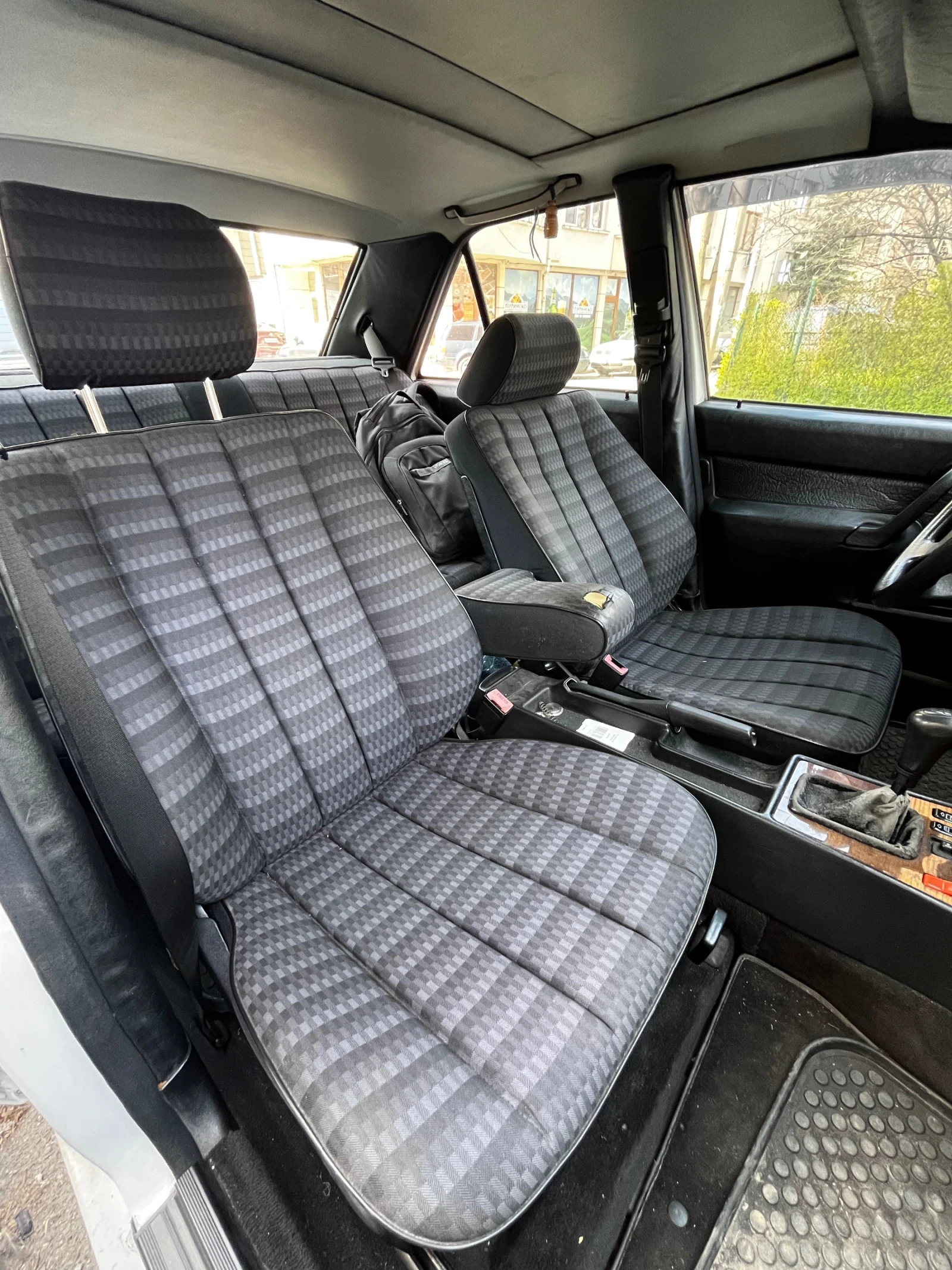 Mercedes-Benz 190 1.8 LPG, снимка 8 - Автомобили и джипове - 54043646